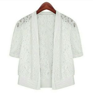 white xl to xxl cardi..